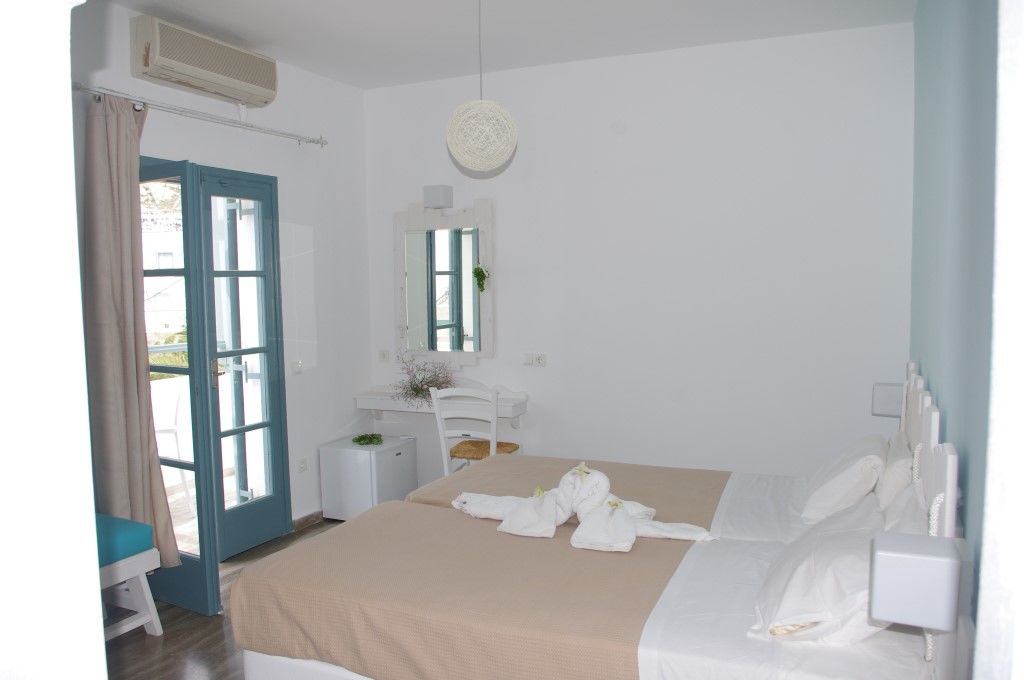 Iris Boutique Hotel Kamári Стая снимка