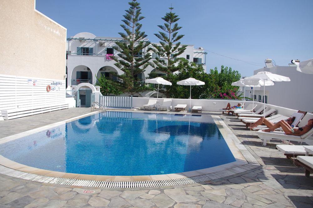 Iris Boutique Hotel Kamári Екстериор снимка