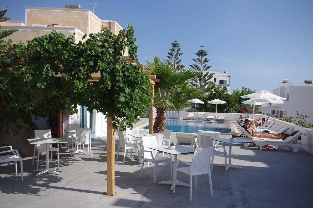 Iris Boutique Hotel Kamári Екстериор снимка