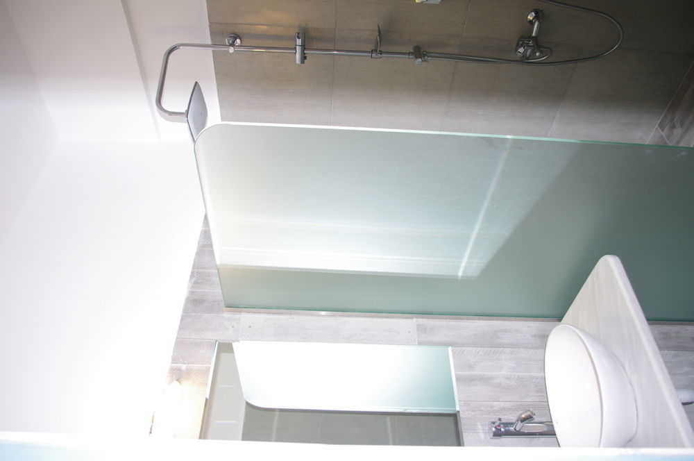 Iris Boutique Hotel Kamári Екстериор снимка