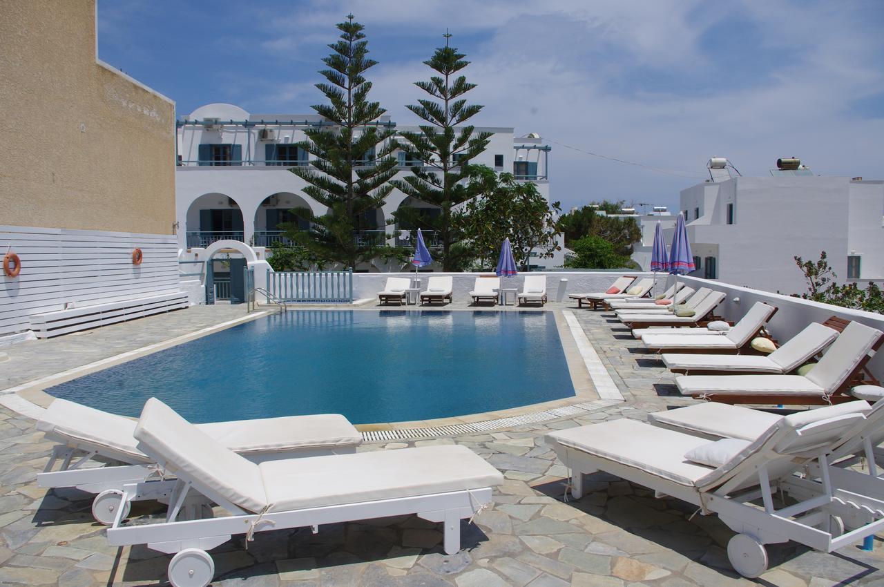 Iris Boutique Hotel Kamári Съоръжения снимка